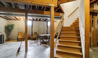 1611 Connemara Rd, Indianapolis, IN 46217