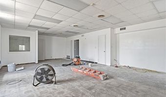 811 W Broadway St, Ardmore, OK 73401