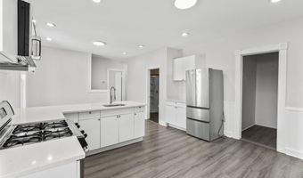 394 Gregory St 4, Bridgeport, CT 06604