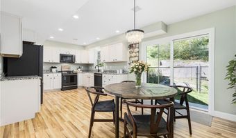 3 Victory Falls Rd, Coventry, RI 02827