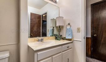 5712 SW 48th Ave, Amarillo, TX 79109