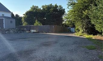 92 Irons Ave, Johnston, RI 02919