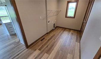 1309 18th St NE, Austin, MN 55912