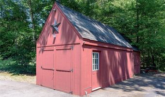 25 Keith Dr, Hopkinton, RI 02832