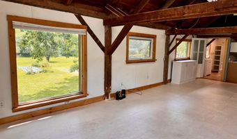 19 Hartley Rd, Barre, VT 05641