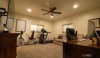 425 Pioneer St, Colorado City, AZ 86021