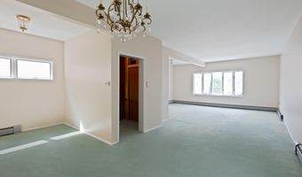 71 W 17TH St, Bayonne, NJ 07002