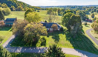 19134 Amelia Dr, Abingdon, VA 24211