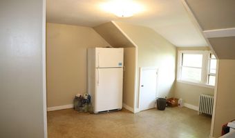 27 Westminster Ter, Rockingham, VT 05101