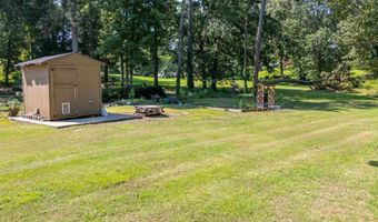 910 CHEROKEE Trl, Anniston, AL 36206