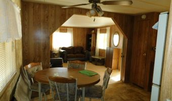 42770 Winema Dr, Bouse, AZ 85325