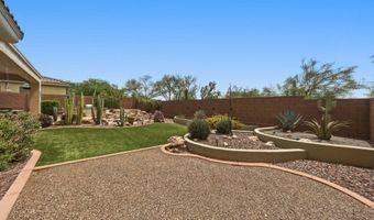 41630 N EMERALD LAKE Dr, Anthem, AZ 85086