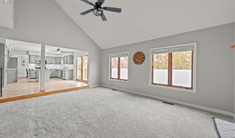 107 Keswick Ct, Amherst, OH 44001
