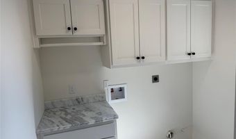 319 Newport Ln, Benton, LA 71106