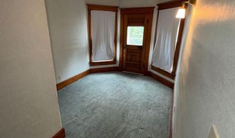 339 3rd St, Ashton, IA 51232