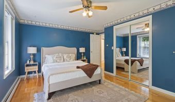 352 Log Cabin Rd, Arundel, ME 04046