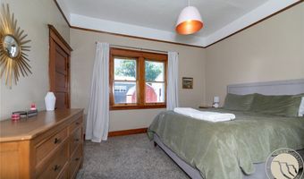 54 N Montana Ave, Absarokee, MT 59001
