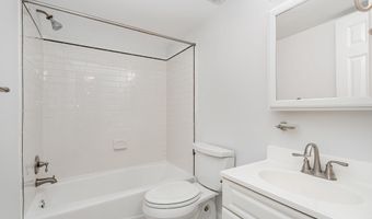 400 COMMONWEALTH Ave 107, Alexandria, VA 22301