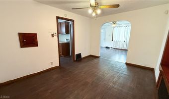 987 Boone St, Akron, OH 44306