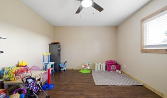 805 SW MT ADAMS Ave, Boardman, OR 97818
