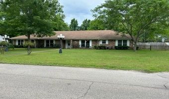 102 E Crockett St, De Kalb, TX 75559