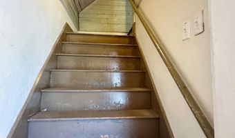 23 Holland St, Bangor, ME 04401