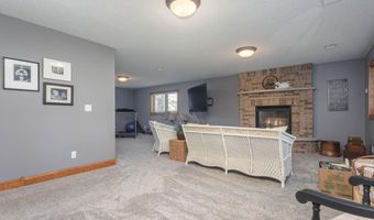 3021 Pinewood Ln NE, Alexandria, MN 56308