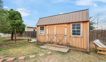 1104 W Eagle Pass, Alpine, TX 79830