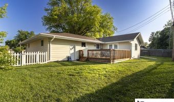 1828 William Dr, Beatrice, NE 68310