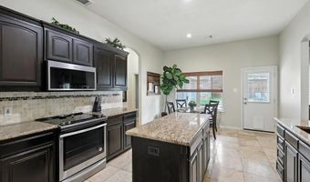 213 Wayne Dr, Aledo, TX 76008