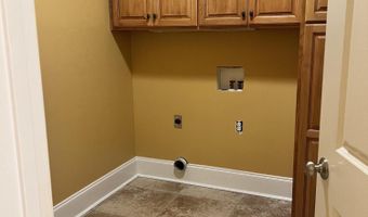 8360 Ole Cobblestone Dr, Meridian, MS 39305