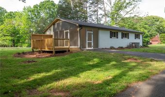 110 N Claybon Dr, Advance, NC 27006