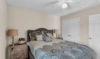 29 Tupelo Rd, Bayville, NJ 08721