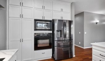 19157 GENTRY HIGHLANDS Ln, Oregon City, OR 97045