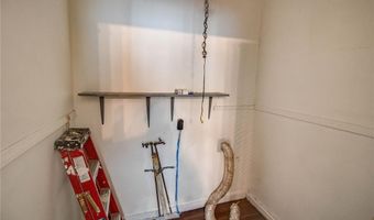 2425 Sanford Ave, Alton, IL 62002