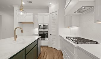 151 Kingfisher Ln, Aledo, TX 76008