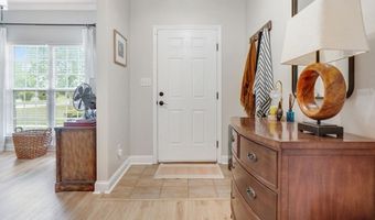 183 Hawkstead Dr, Albany, GA 31763