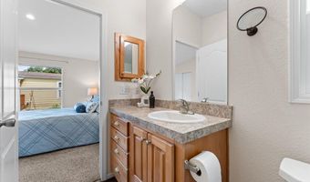 300 SW 7TH Ave 108, Battle Ground, WA 98604
