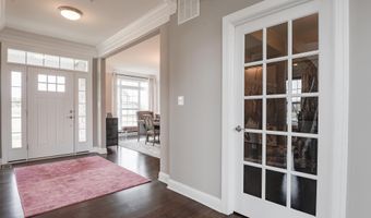 15718 HENRIETTA Dr, Accokeek, MD 20607