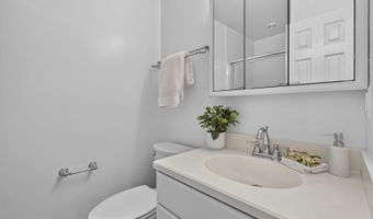 334 COMMERCE St, Alexandria, VA 22314