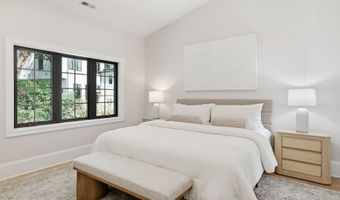 5023 FULTON St NW, Washington, DC 20016