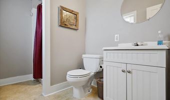 499 Breakwater Dr, Benton, MS 39039