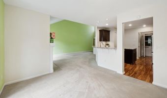 4274 Hillside Dr, Ann Arbor, MI 48105