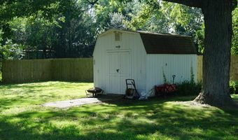 24287 FRONT St, Accomac, VA 23301