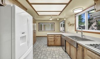 614 W 3rd St, Carson City, NV 89703