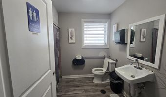 10764 Florida Blvd, Baton Rouge, LA 70815