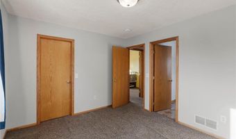 15160 Quicksilver St NW, Anoka, MN 55303