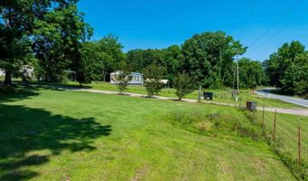 2389 Newport Rd, Batesville, AR 72501