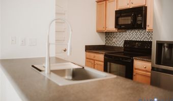 2110 Chaucer Ct, Aylett, VA 23009