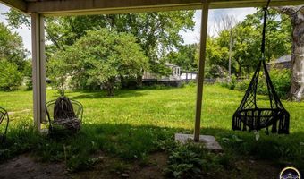 151 W 4th St, Auburn, KS 66402